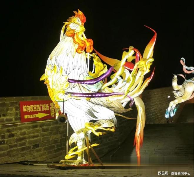 千镇千面”——解码人造古镇的重生密码不朽情缘游戏入口从“千镇一面”到“(图10)