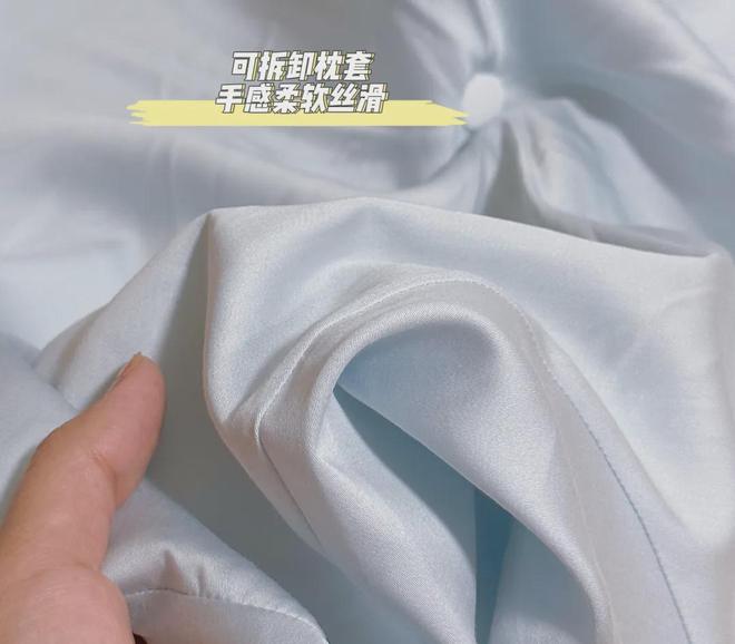 群沉默。成年人的舒服都在陌生人社交里！mg不朽情缘游戏试玩朋友圈停更、闺蜜(图31)